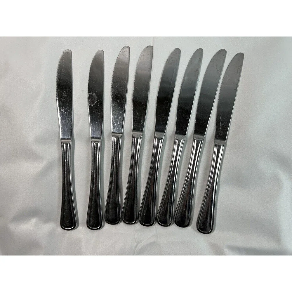 Oneida Stainless 9” Dinner Knives Set of‎ 8